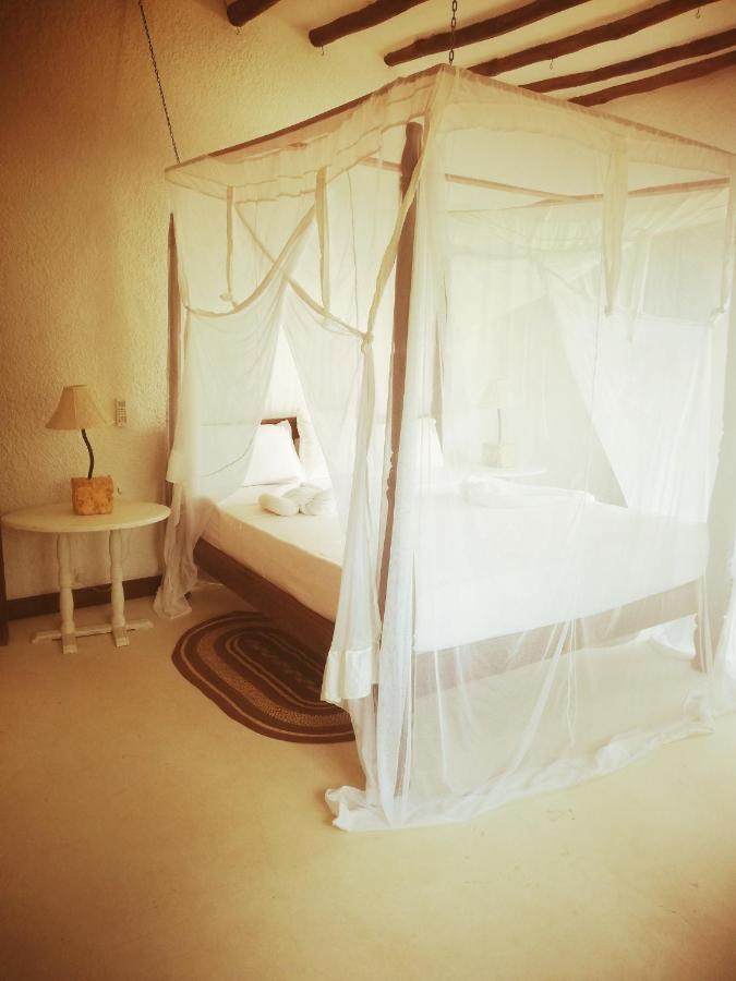 Met Beach Resort Malindi Buitenkant foto