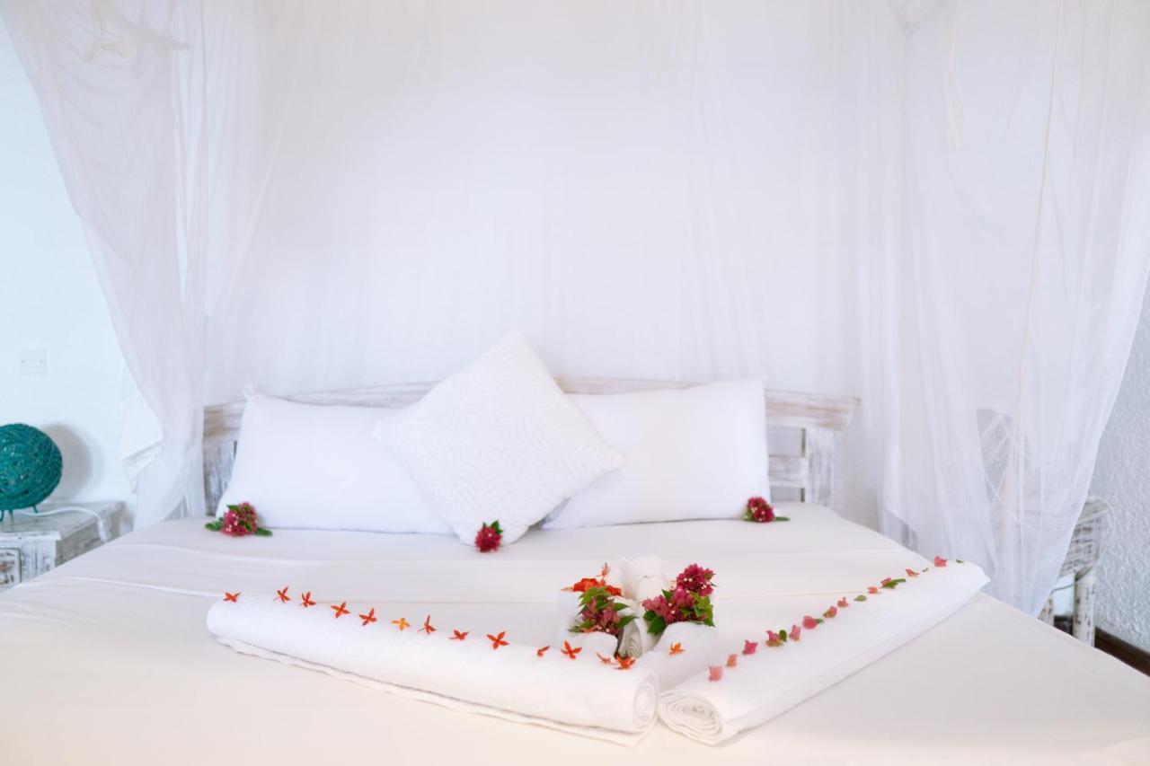 Met Beach Resort Malindi Buitenkant foto